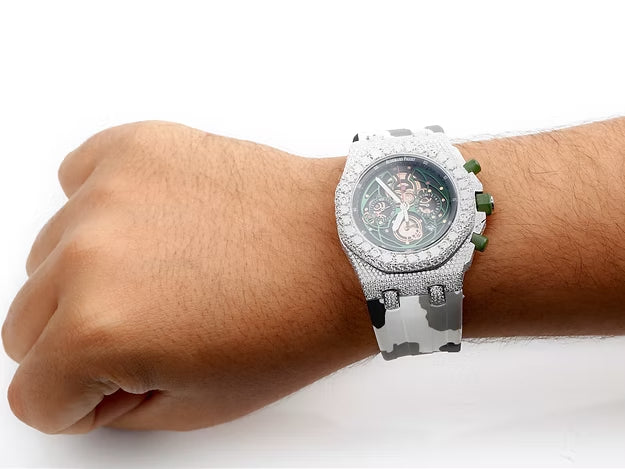 Handmade VVS Moissanite Diamond Bust Down Watch – Luminous Men's Wristwatch with Studded Iced Out Design (Copy)