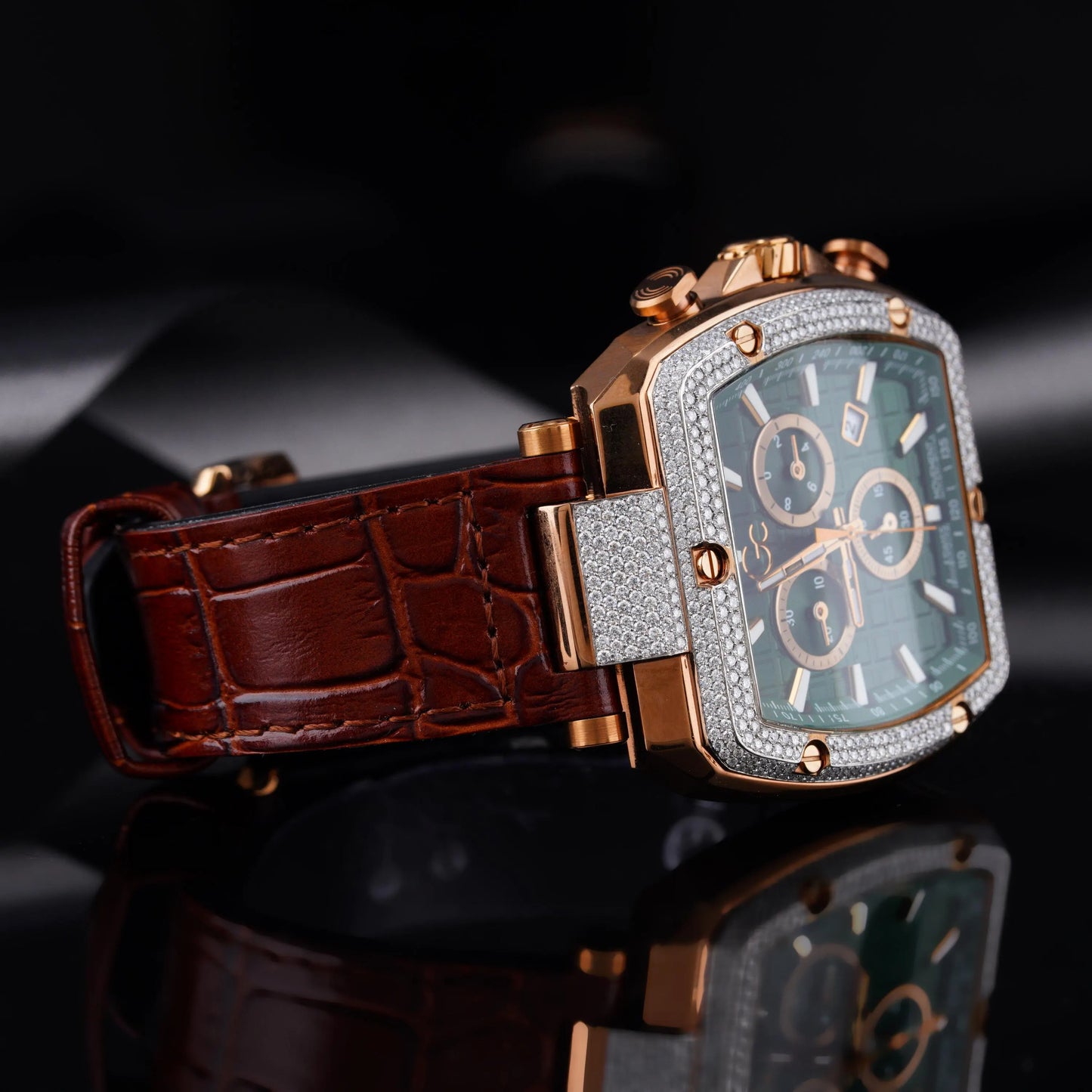 Forest Majesty Chronograph Diamond Watch – Luxury Green Dial Timepiece with Moissanite or Natural Diamonds for Men