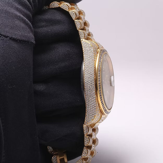 Rolex Day-Date 40mm Yellow Gold Watch – Round & Baguette Diamond Dial | Luxury Men’s Presidential Timepiece
