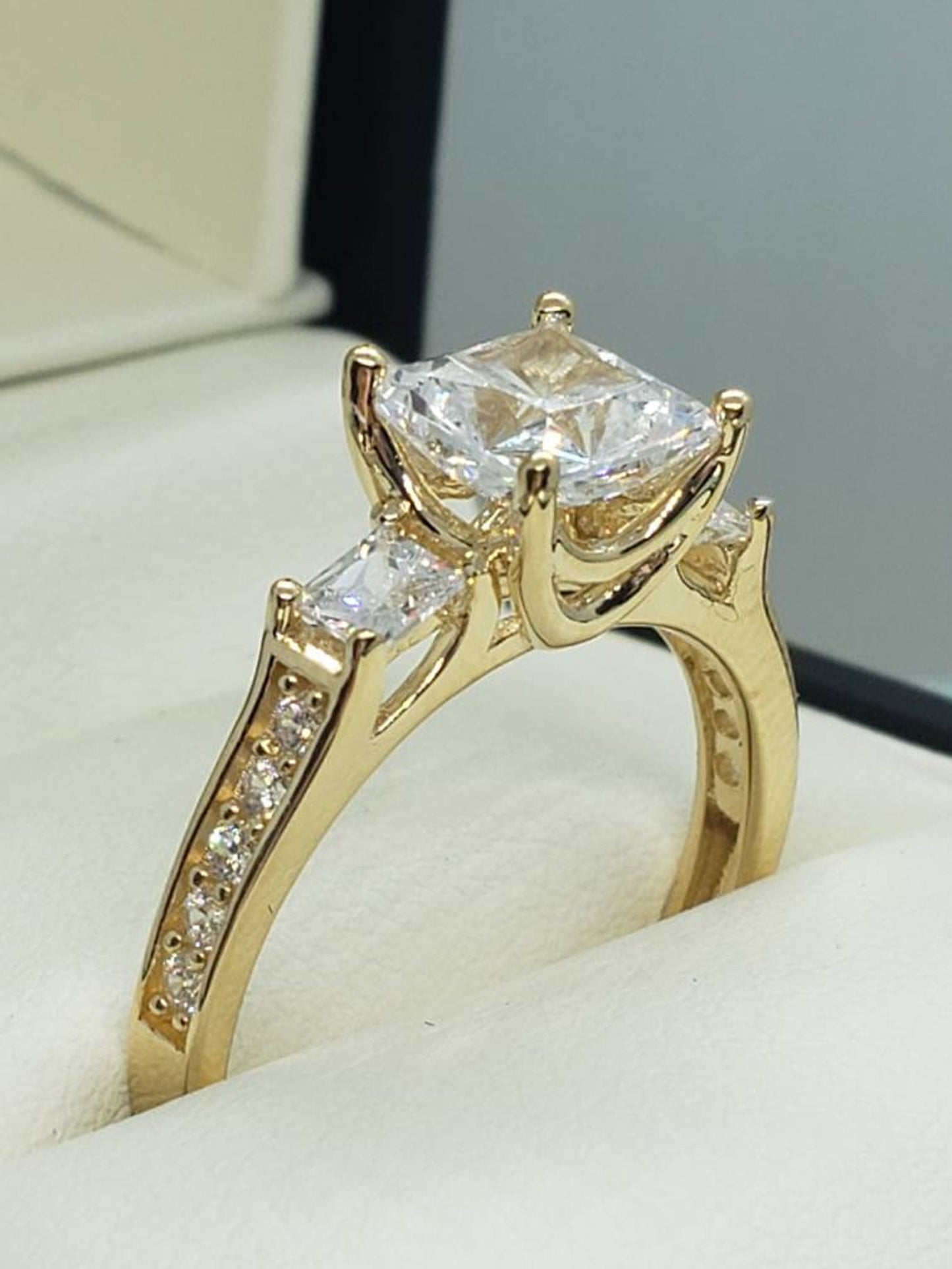 Three-Stone 3.0 Ct Princess Cut Engagement Ring for Women | Art Deco Prong Set in Solid Gold & Silver