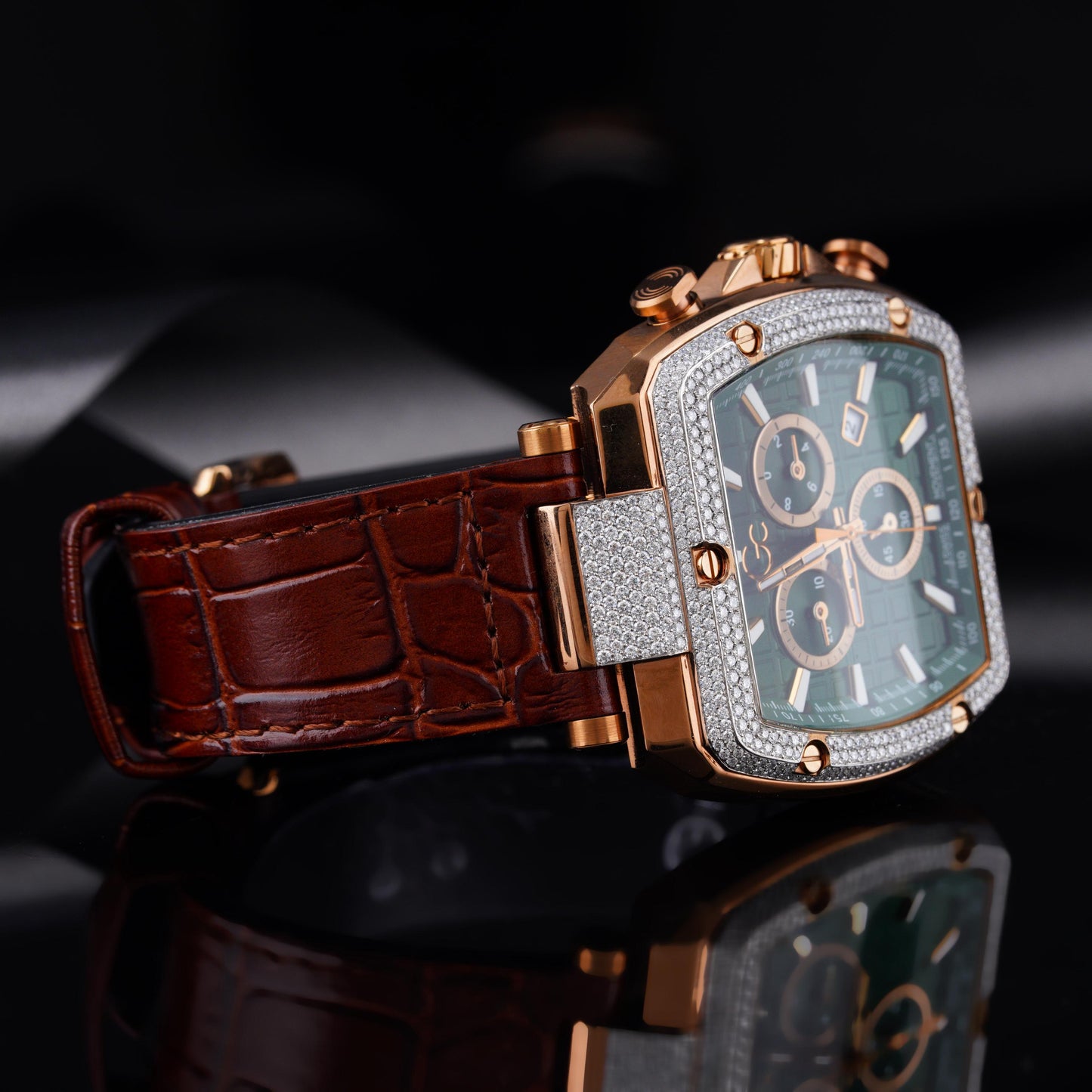 Forest Majesty Chronograph Diamond Watch – Luxury Green Dial Timepiece with Moissanite or Natural Diamonds for Men