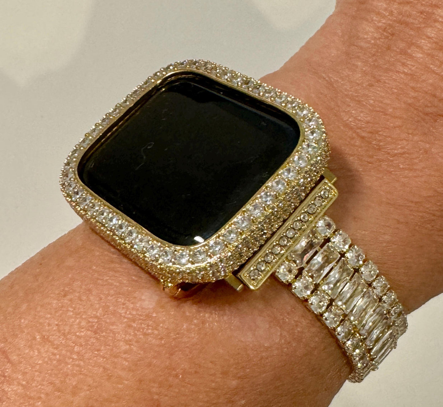 Moissanite Diamond Apple Watch Band &amp; 14K Yellow Gold-Bezel Set – Luxury Women's Apple Watch Case Cover for Series 7, 8, 9